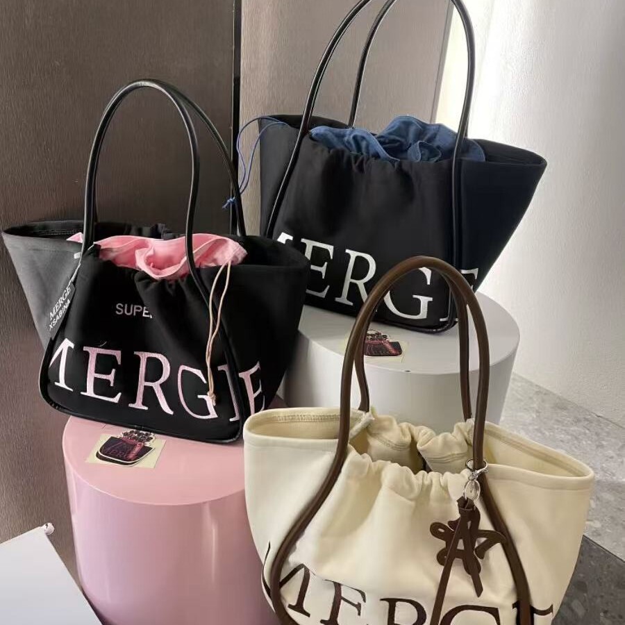 Thailand Cowboy Large Capacity - Luxury Bags In Thailand 评论和价格