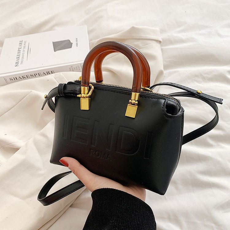 2026 Retro Boston Tote Bag - L - Luxury Bags That Are Vegan 评论和价格