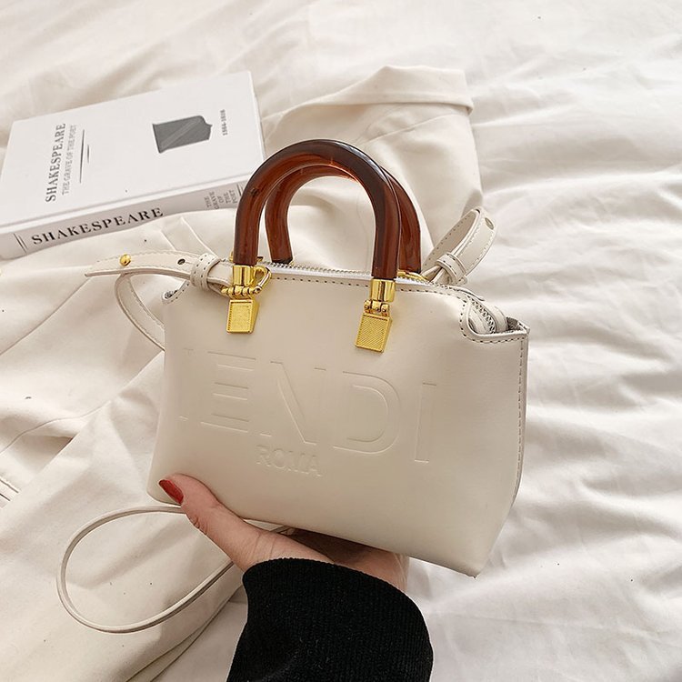 2026 Retro Boston Tote Bag - L - Luxury Bags That Are Vegan 评论和价格