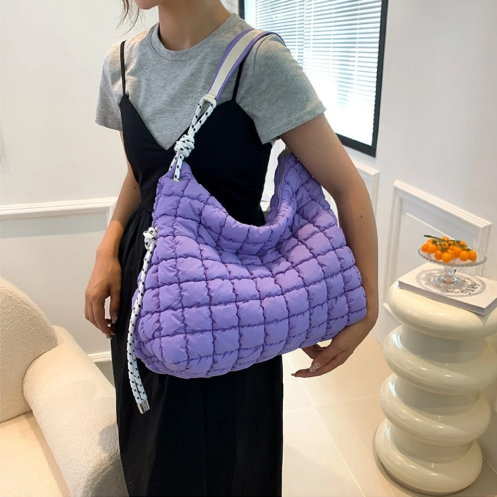 Vegan Down Pleated Shoulder Ba - Luxury Bags That Are Vegan 评论和价格