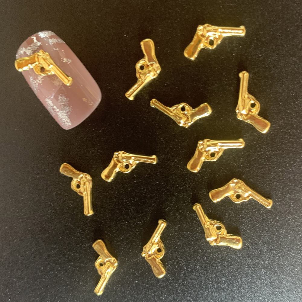 20PCS Metal Nail Supplies Luxu - Luxury Bags Pyramid 评论和价格