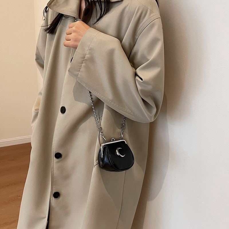 Silver Mini Cute Crossbody Bag - Luxury Y2K Bags 评论和价格