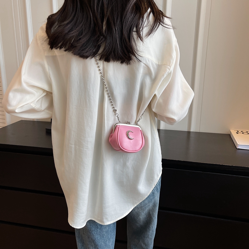 Silver Mini Cute Crossbody Bag - Luxury Y2K Bags 评论和价格